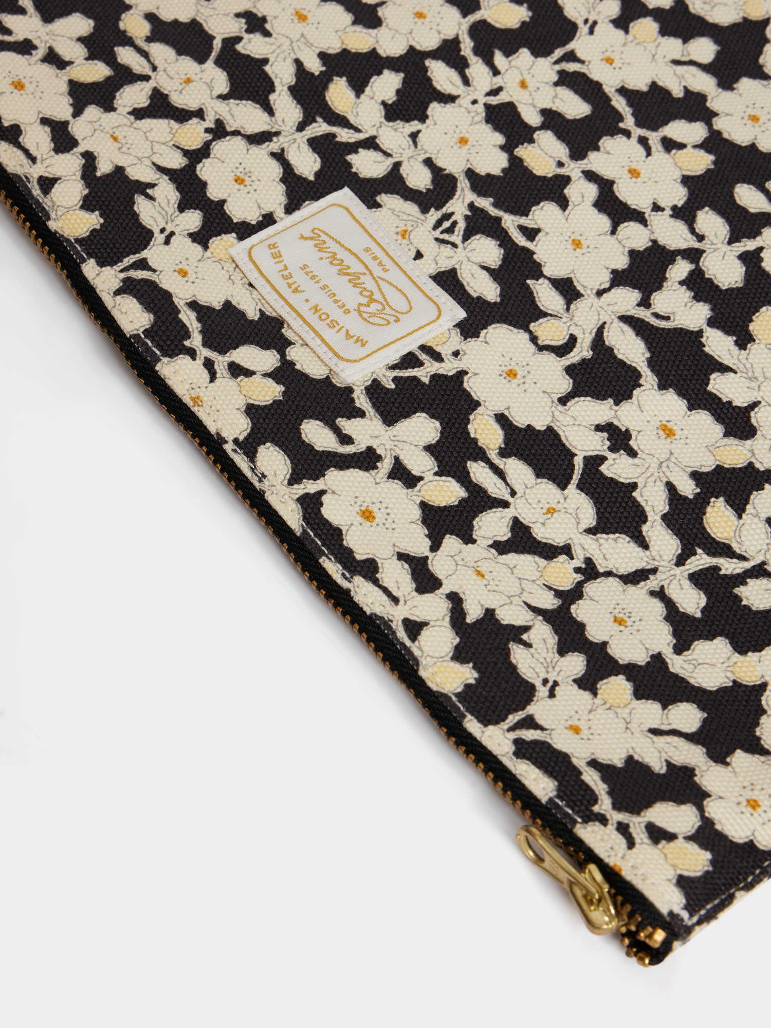 Bray pouch in Liberty fabric - Image 3